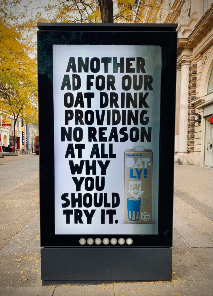 Combination of traditional and digital marketing for business success